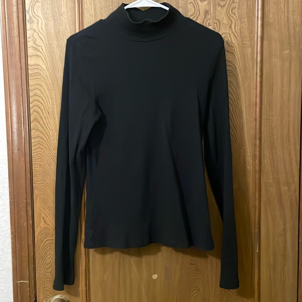 Maeve by Anthro black turtleneck